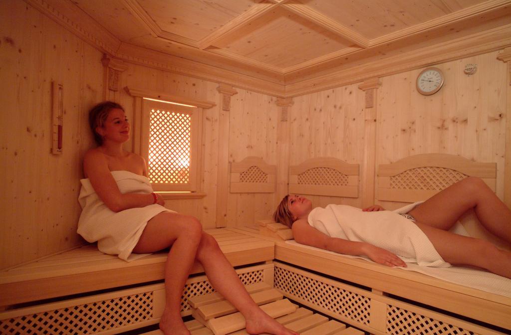 Garni Haus Sonnleitn - Adults Only Hotel Fuschl am See Exterior photo
